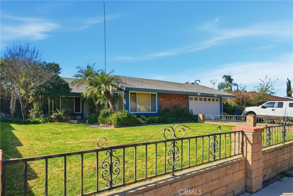 4314 Baggett Drive Riverside, CA 92505 - Photo 2 of 32