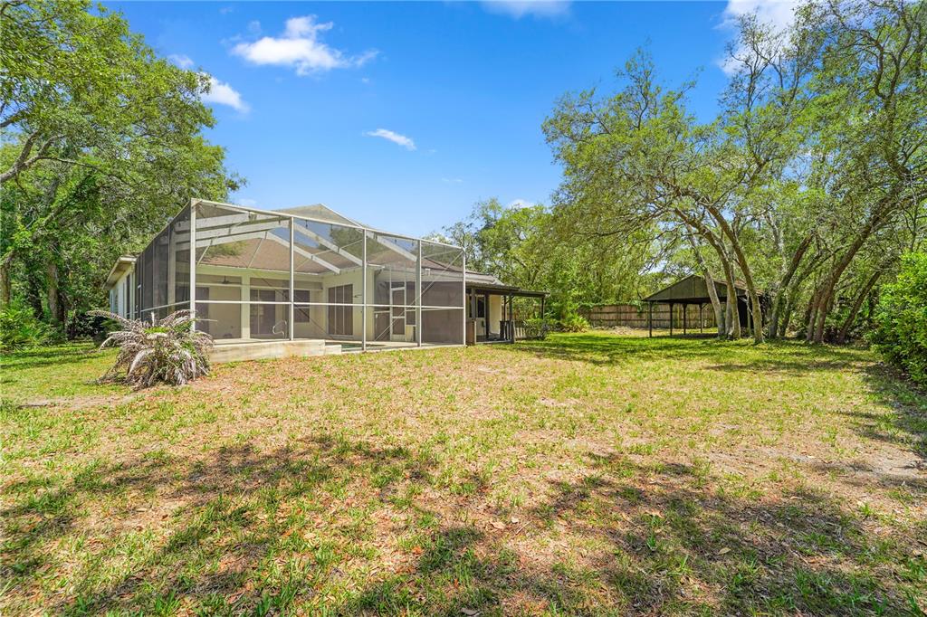 9183 Nightingale Road Weeki Wachee, FL 34613 - Photo 3 of 32