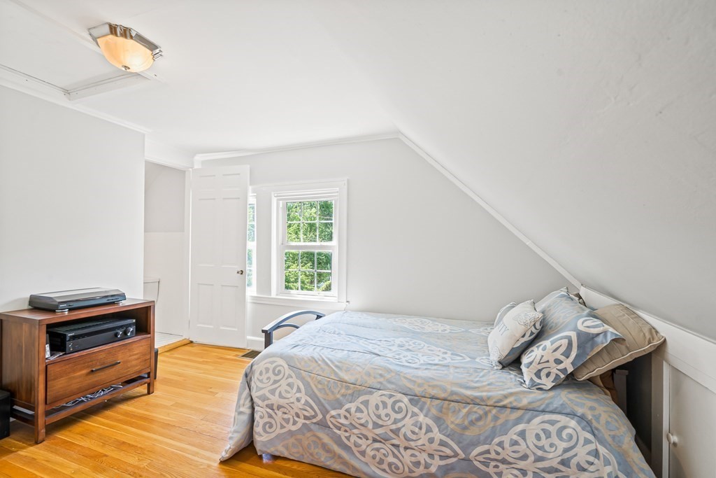 19 Seward Road Stoneham, MA 02180 - Photo 24 of 38 Gallery Image 24
