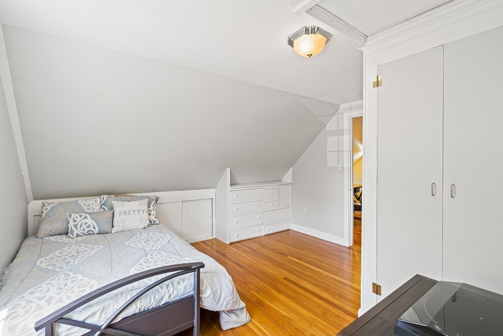 19 Seward Road Stoneham, MA 02180 - Photo 25 of 38 Gallery Image 25