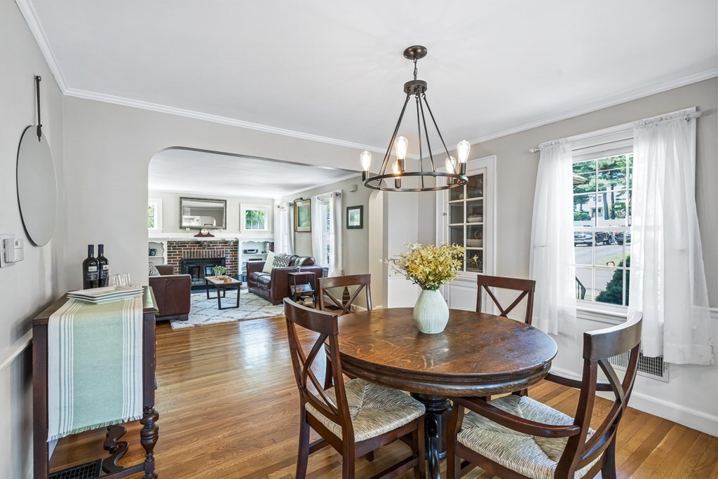 19 Seward Road Stoneham, MA 02180 - Photo 10 of 38 Gallery Image 10