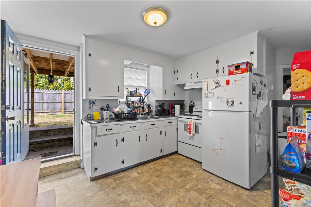 345 Post Road Warwick, RI 02888 - Photo 20 of 39