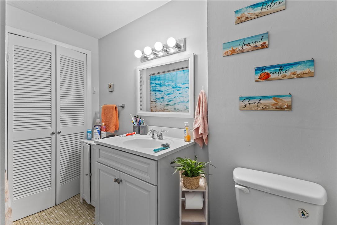 345 Post Road Warwick, RI 02888 - Photo 22 of 39