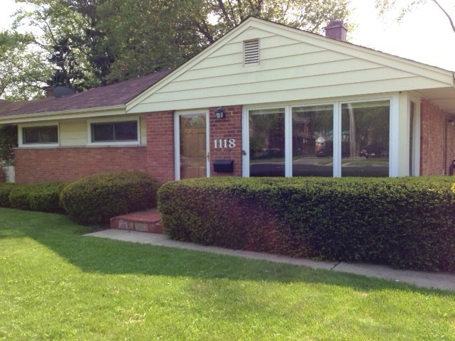 1118 Meadow Road Northbrook, IL 60062 - Photo 1 of 12