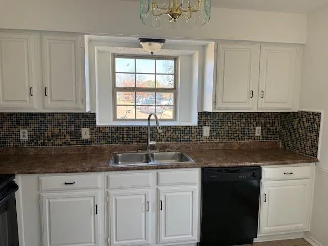 $2,200 | 1758 Castille Drive, Carrollton, TX 75007