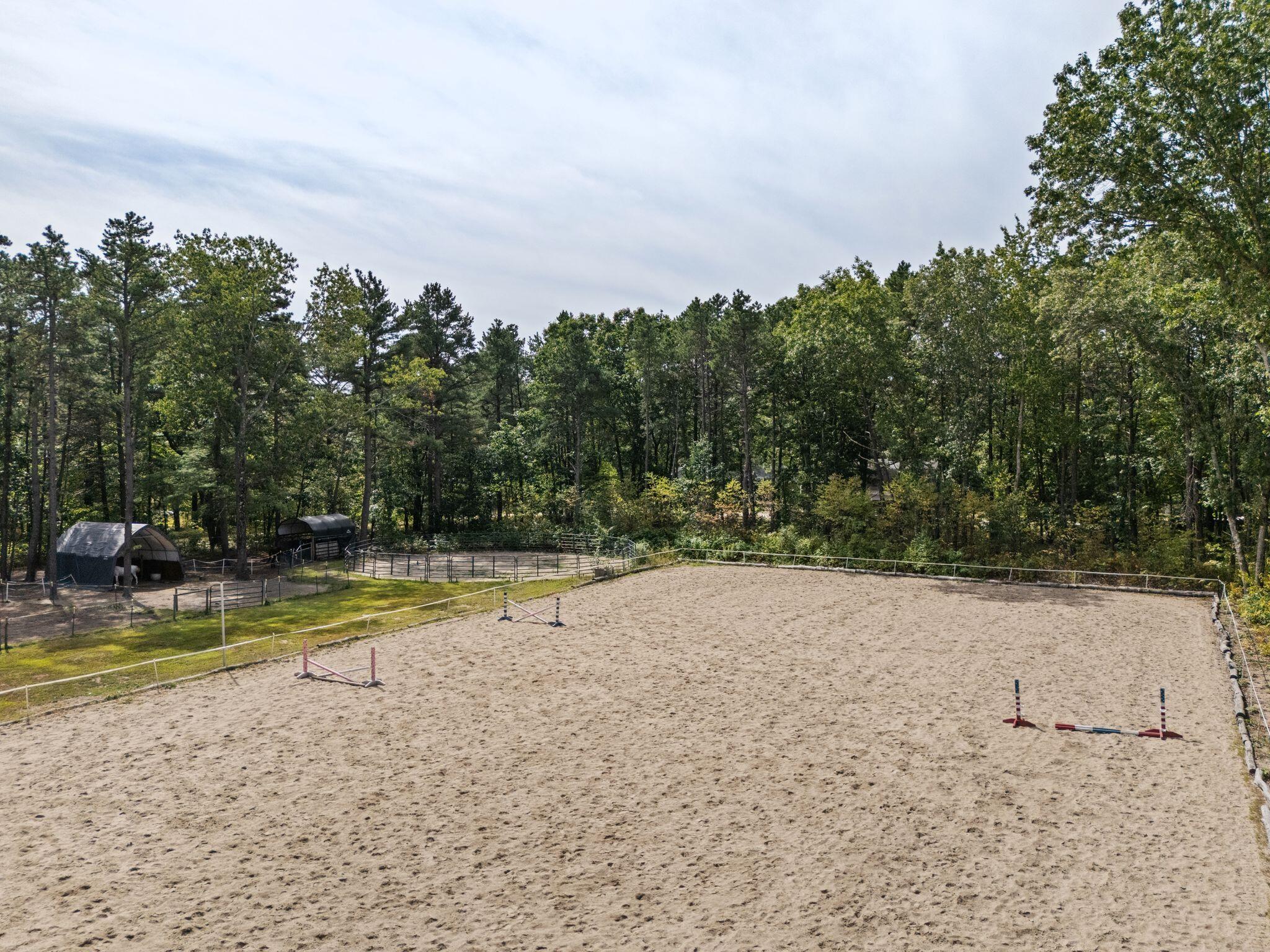 24 Middle Road Kennebunk, ME 04043 - Photo 40 of 49 24_Middle_Rd_40