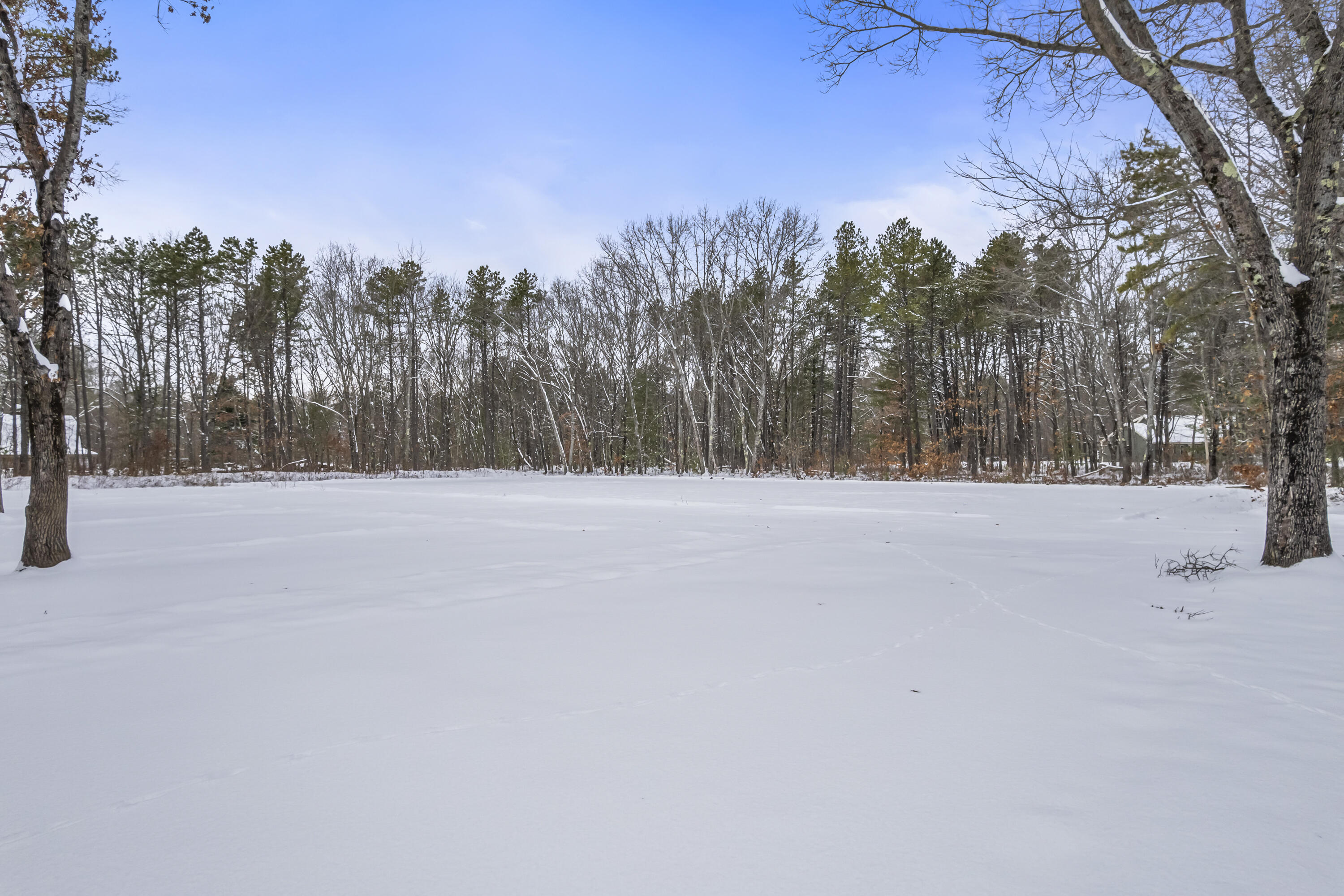 24 Middle Road Kennebunk, ME 04043 - Photo 6 of 49 24 Middle Rd_110