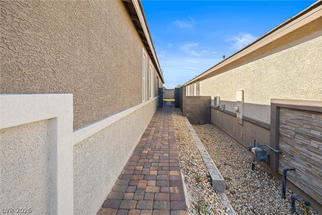 9446 Sequoia Rdg Avenue Las Vegas, NV 89143 - Photo 4 of 30