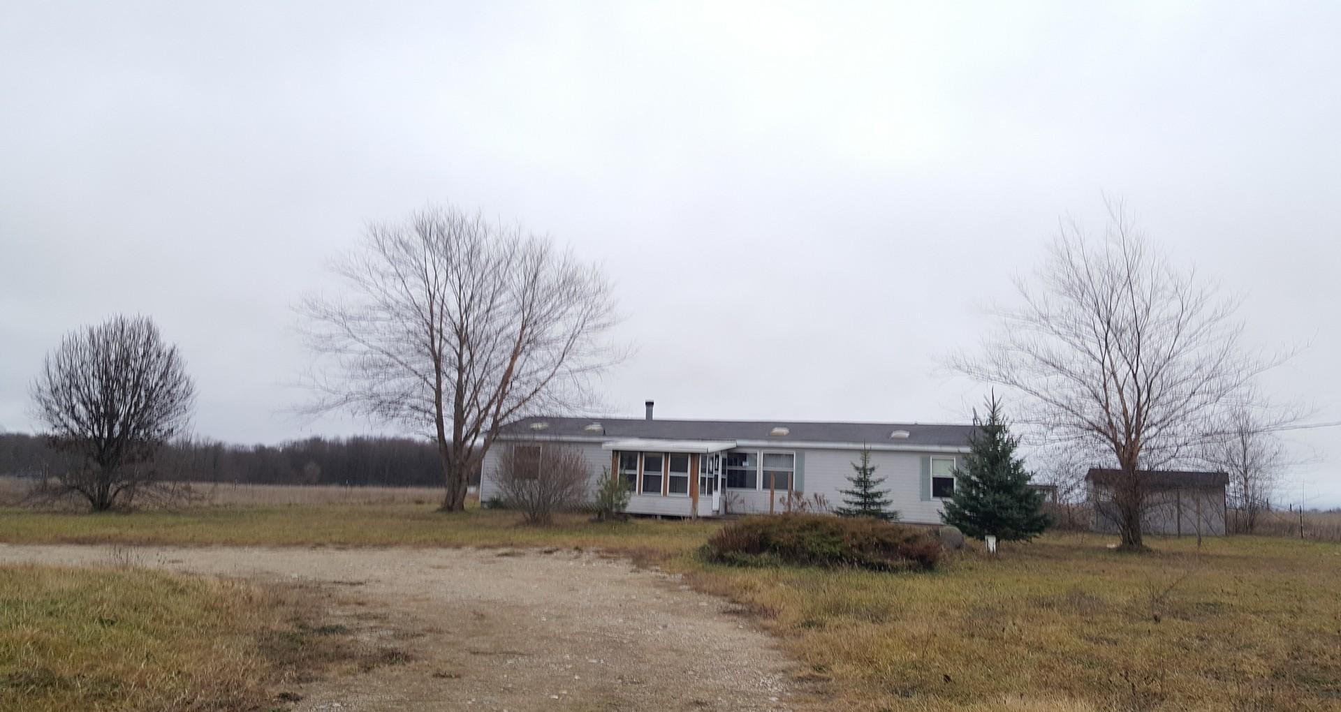 9234 North Extension Road Cheboygan, MI 49721 - Photo 1 of 35 Gallery Image 1