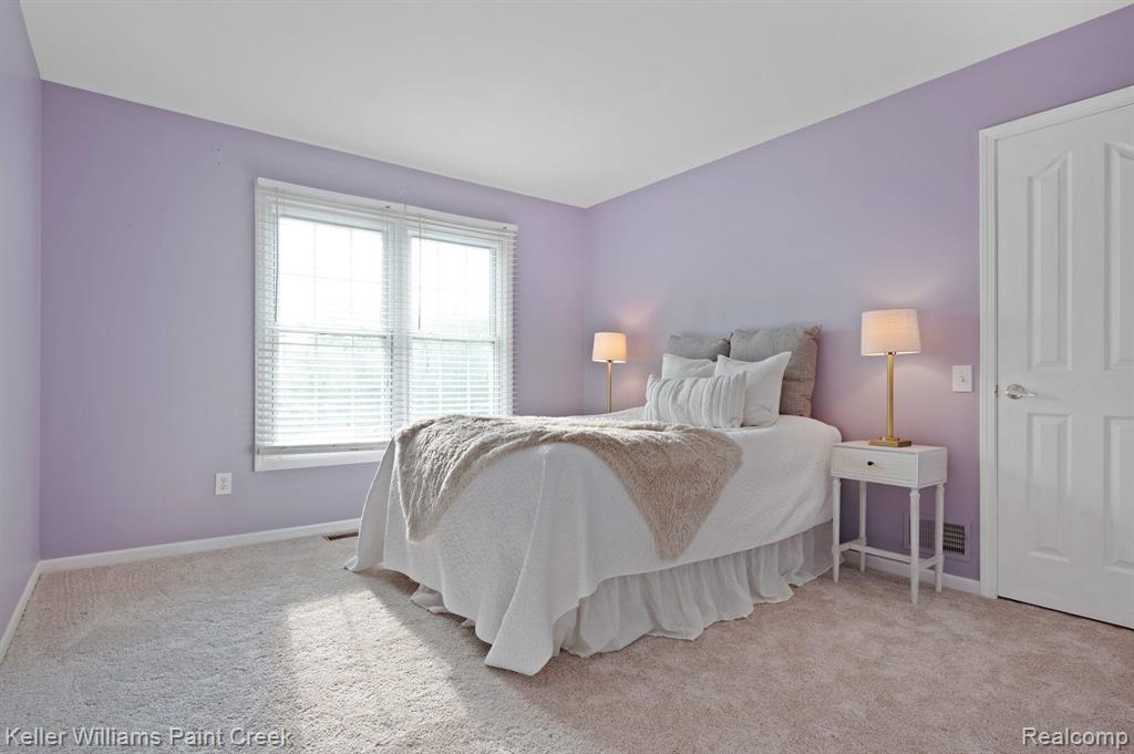 1704 Devonwood Drive Rochester Hills, MI 48306 - Photo 29 of 38