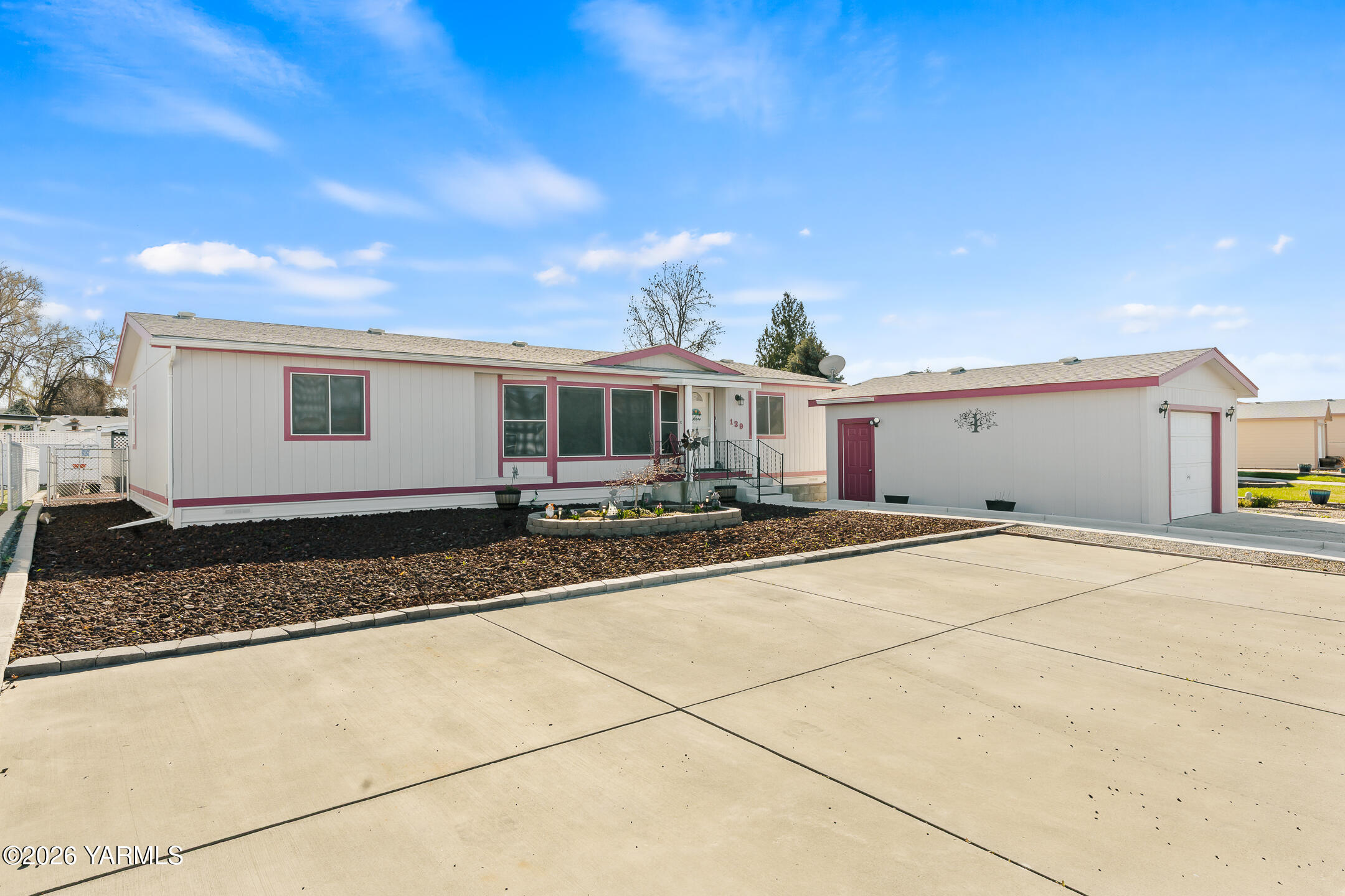 3701 Gun Club Road, Unit 139 Yakima, WA 98901 - Photo 2 of 24 3701 Gun Club Rd No 139