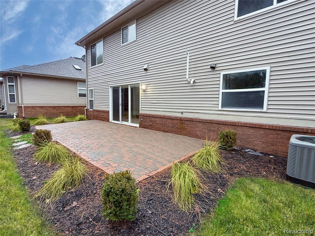 4908 Carrington Drive Rochester, MI 48306 - Photo 39 of 40 Gallery Image 39