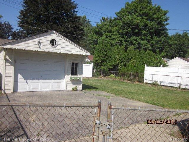 9639 Inkster Road Livonia, MI 48150 - Photo 7 of 7 104.JPG