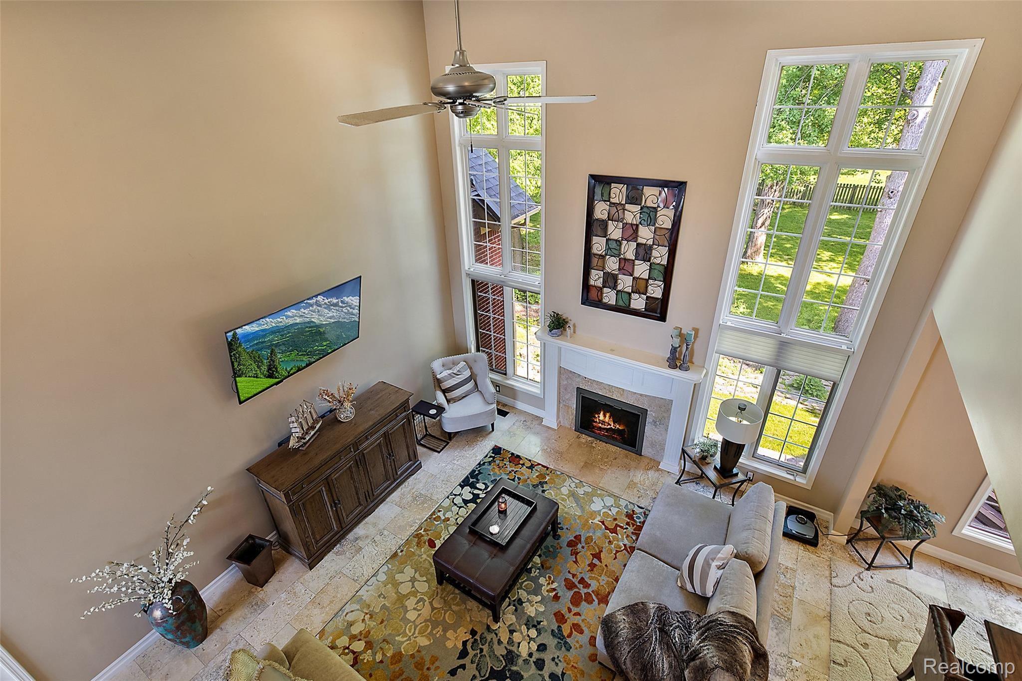 3501 Warwick Drive Rochester, MI 48309 - Photo 8 of 67 3501 Warwick Dr-49.jpg