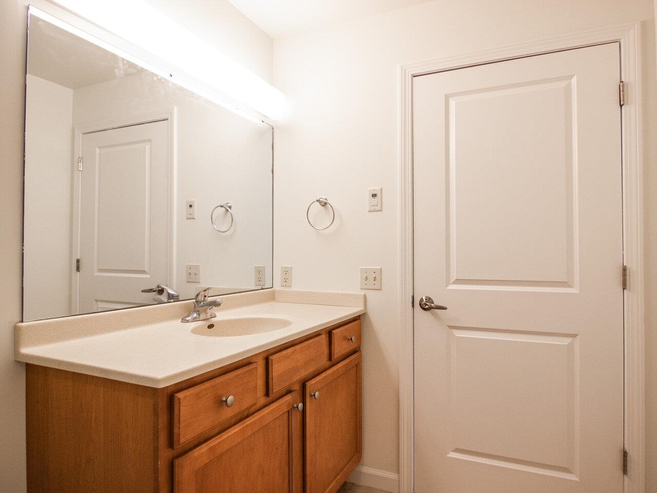 87 John Fay Road, Unit 304 South Burlington, VT 05403 - Photo 12 of 22 Gallery Image 12