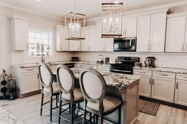 $599,900 | 3228 Railtown Road, Caledonia, MI 49316