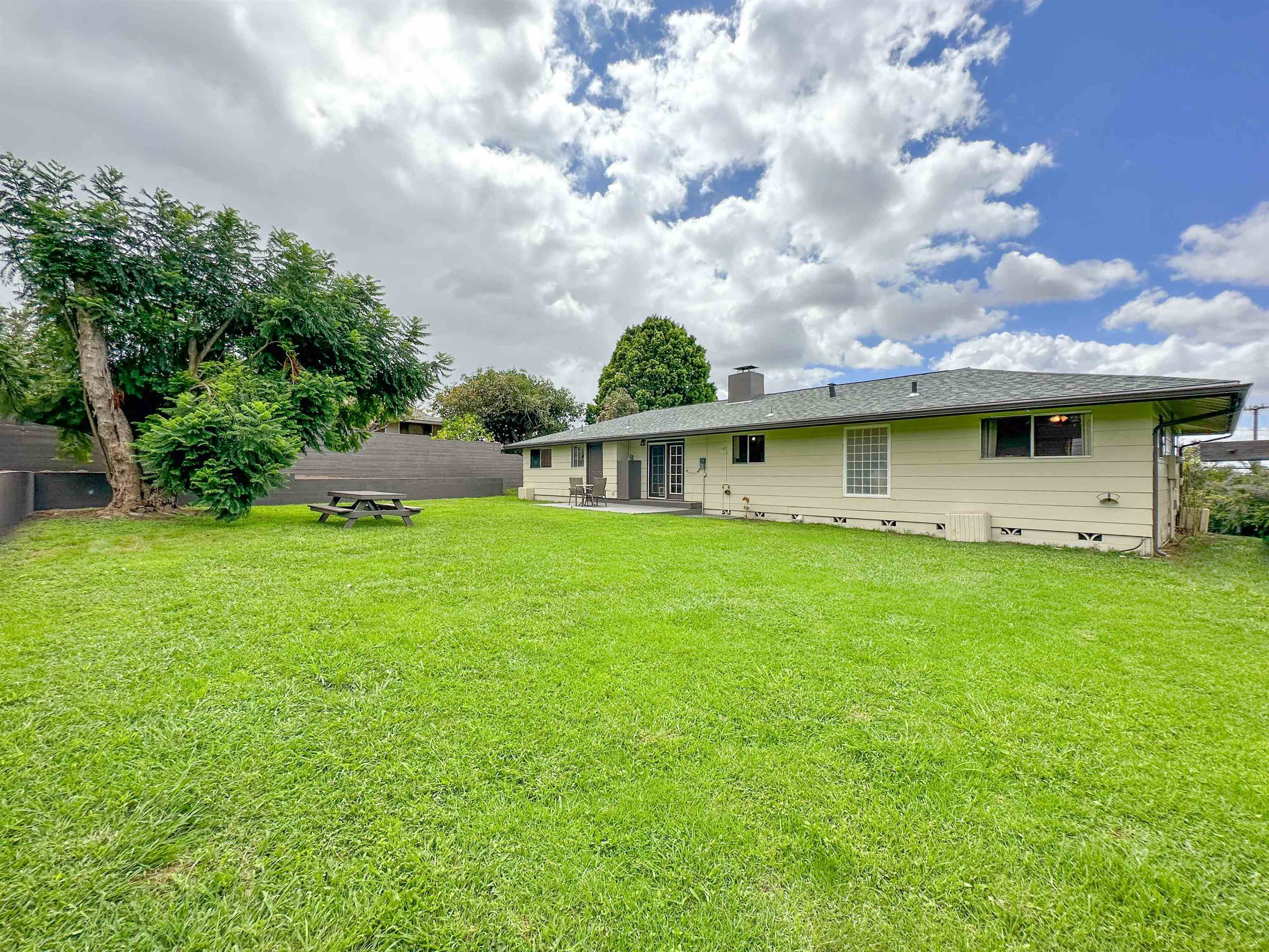 1875 Lower Kula Road Kula, HI 96790 - Photo 28 of 36 a view of a house with a backyard