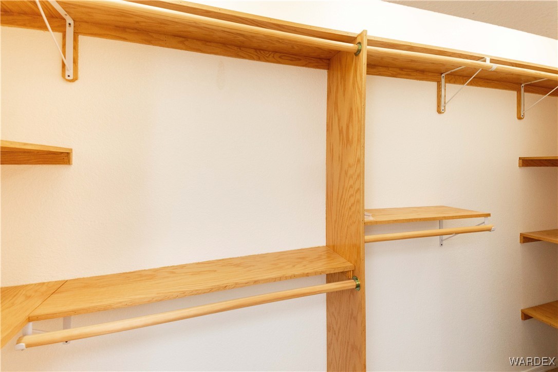 4069 Concho Road Golden Valley, AZ 86413 - Photo 18 of 43 Closet