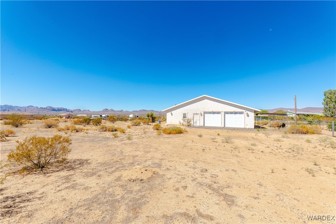 4069 Concho Road Golden Valley, AZ 86413 - Photo 22 of 43 Yard