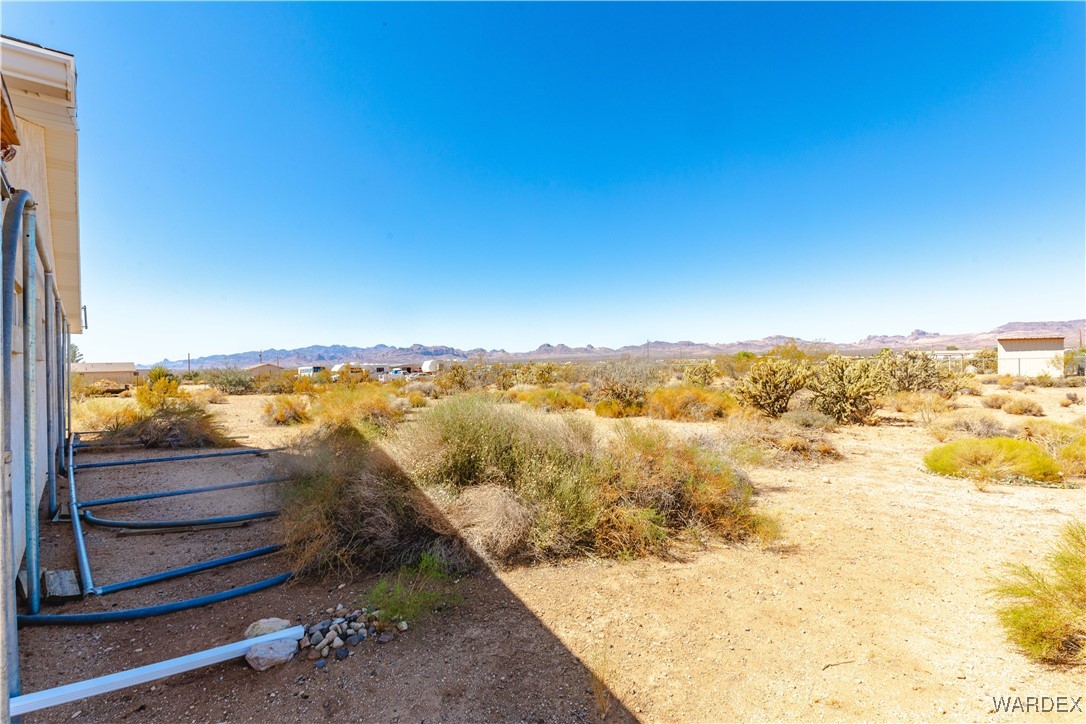 4069 Concho Road Golden Valley, AZ 86413 - Photo 33 of 43 Yard
