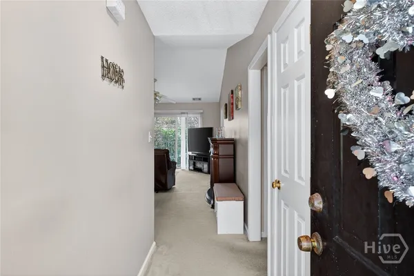 $215,000 | 310 Tibet Avenue, Unit 8, Savannah, GA 31406