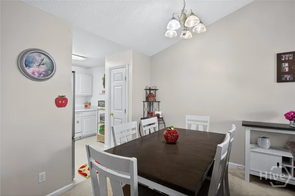 $215,000 | 310 Tibet Avenue, Unit 8, Savannah, GA 31406