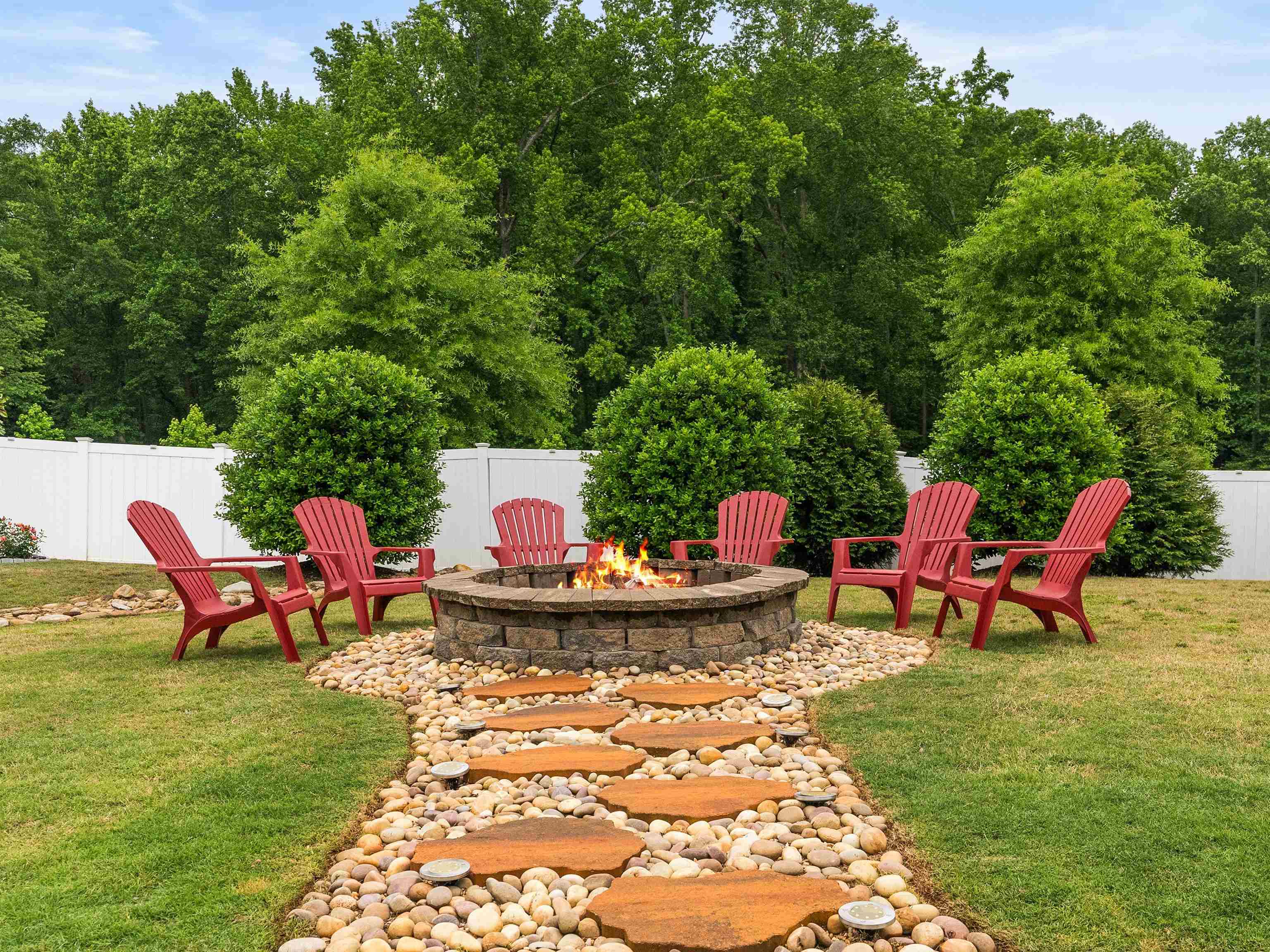 102 Mohegan Way Greenville, SC 29607 - Photo 39 of 50