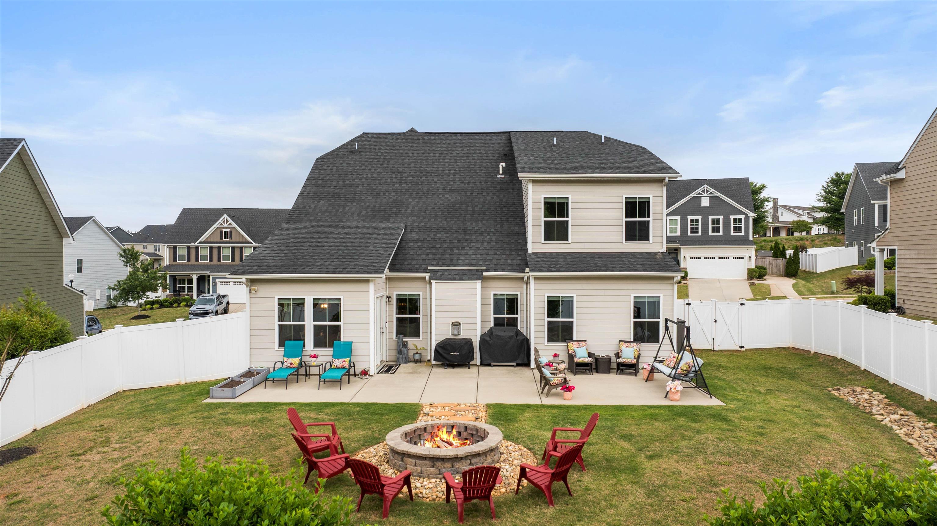 102 Mohegan Way Greenville, SC 29607 - Photo 40 of 50
