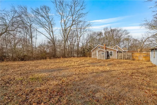 $249,900 | 106 Woody Hill Road, Westerly, RI 02808