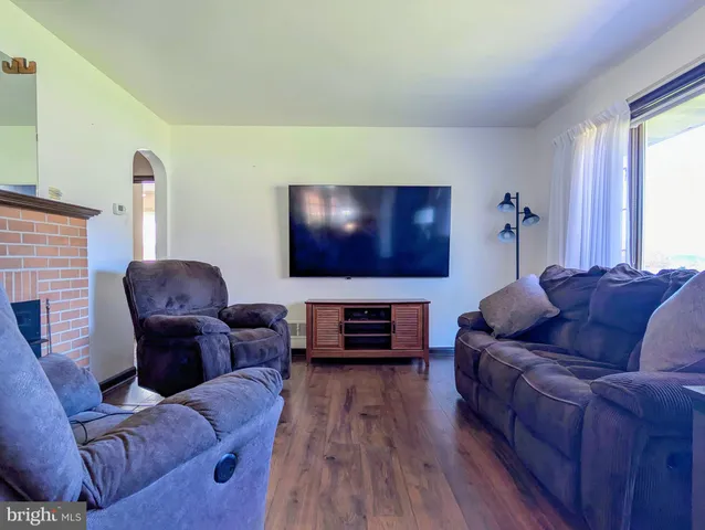 $249,000 | 336 Upper Snake Spring Road, Everett, PA 15537