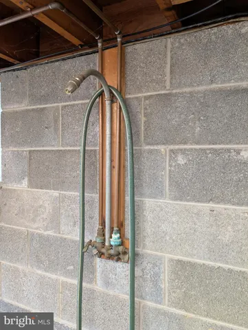 $249,000 | 336 Upper Snake Spring Road, Everett, PA 15537