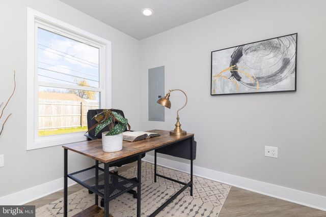 $470,000 | 36 Meadow Lane, Levittown, PA 19054