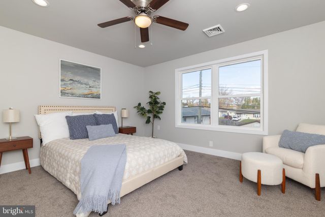 $470,000 | 36 Meadow Lane, Levittown, PA 19054