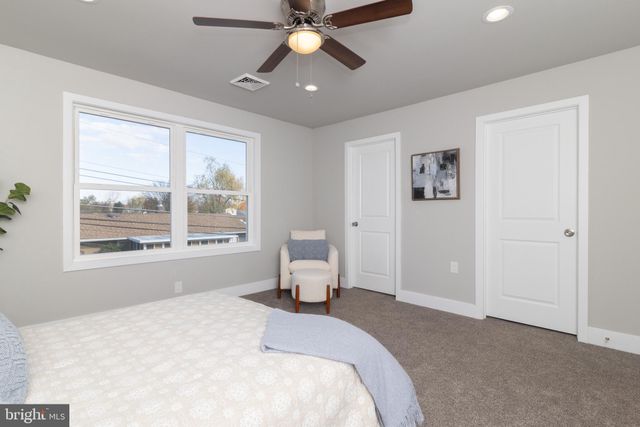 $470,000 | 36 Meadow Lane, Levittown, PA 19054