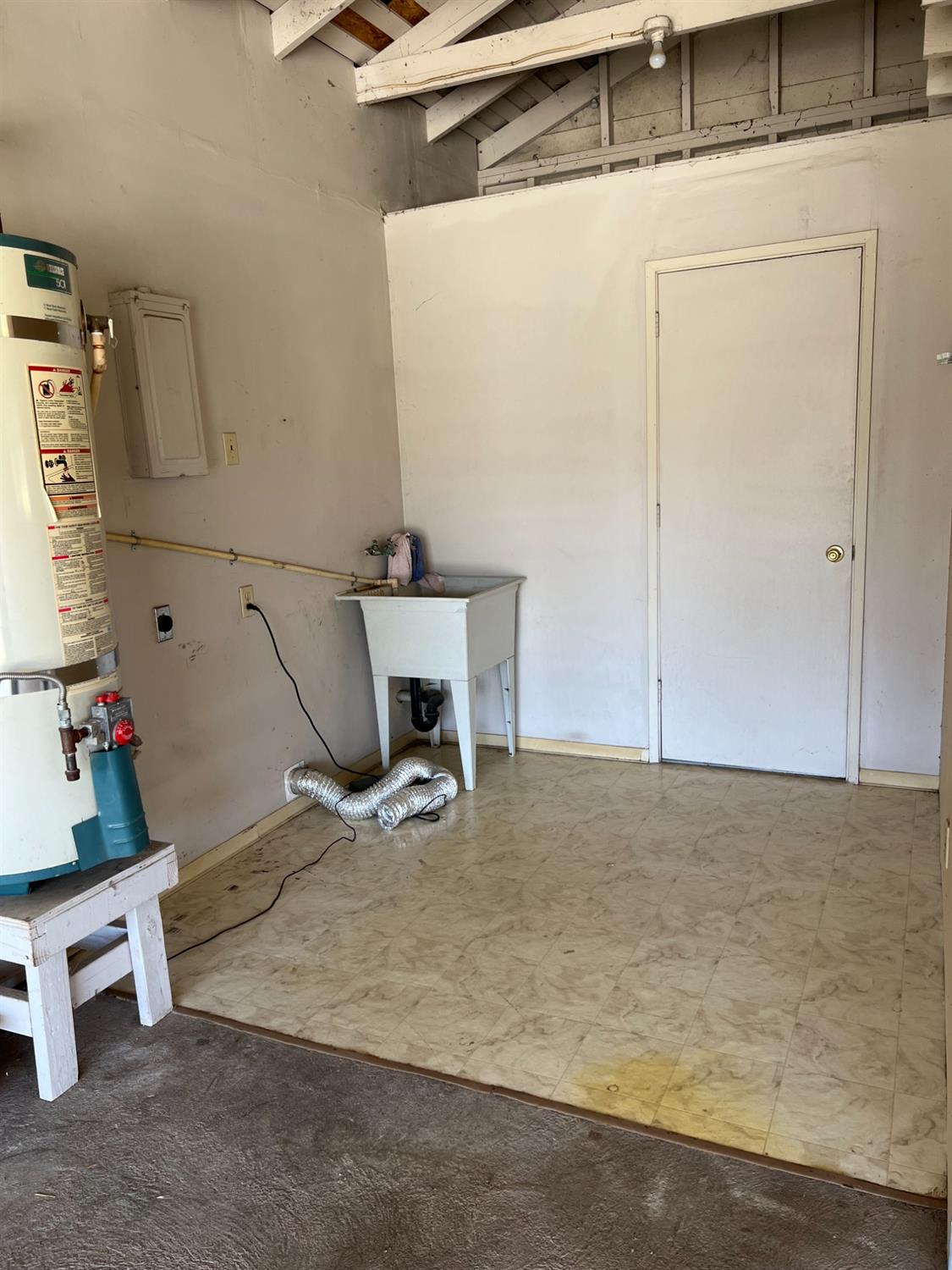 12255 Atkinson Road Lodi, CA 95240 - Photo 15 of 29