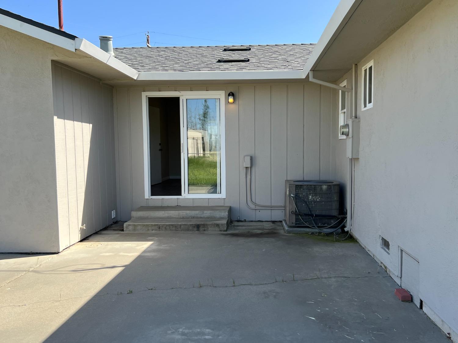 12255 Atkinson Road Lodi, CA 95240 - Photo 16 of 29