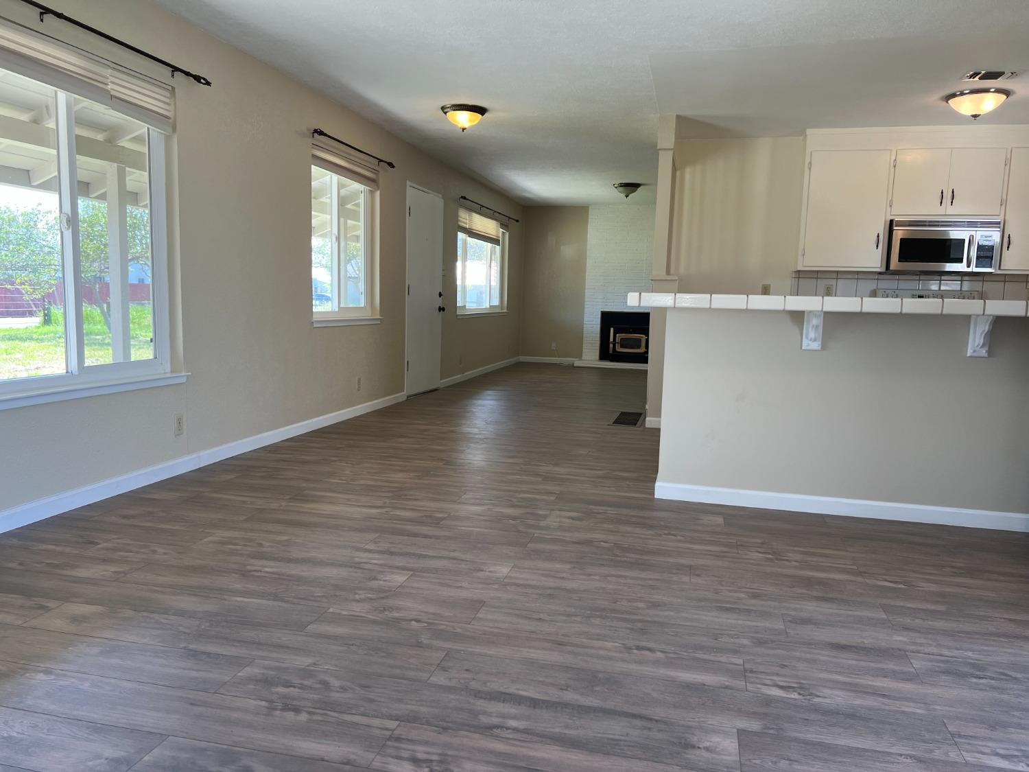 12255 Atkinson Road Lodi, CA 95240 - Photo 6 of 29