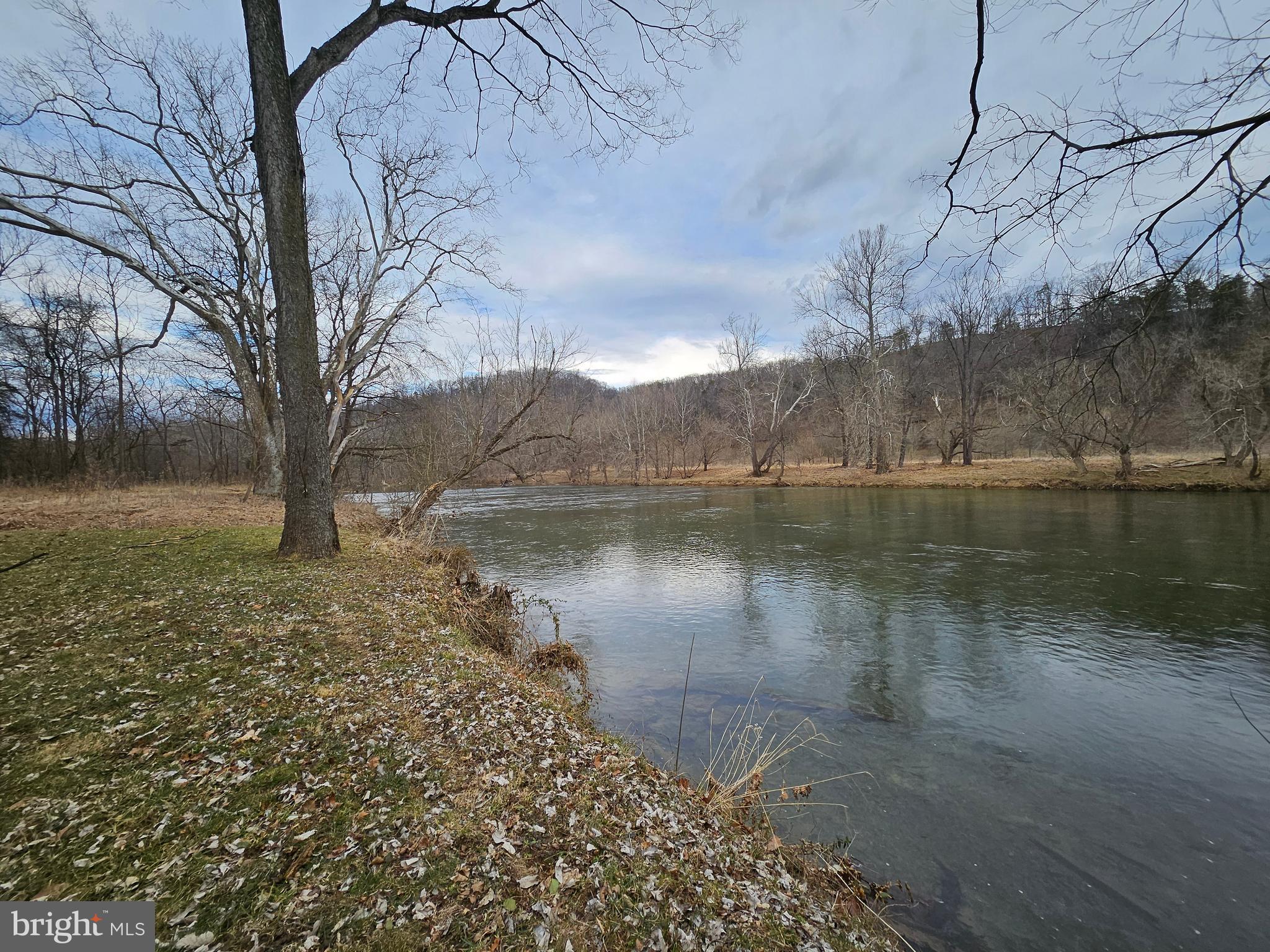 Deer Rapids Road Strasburg, VA 22657 - Photo 7 of 8 Community Access to River