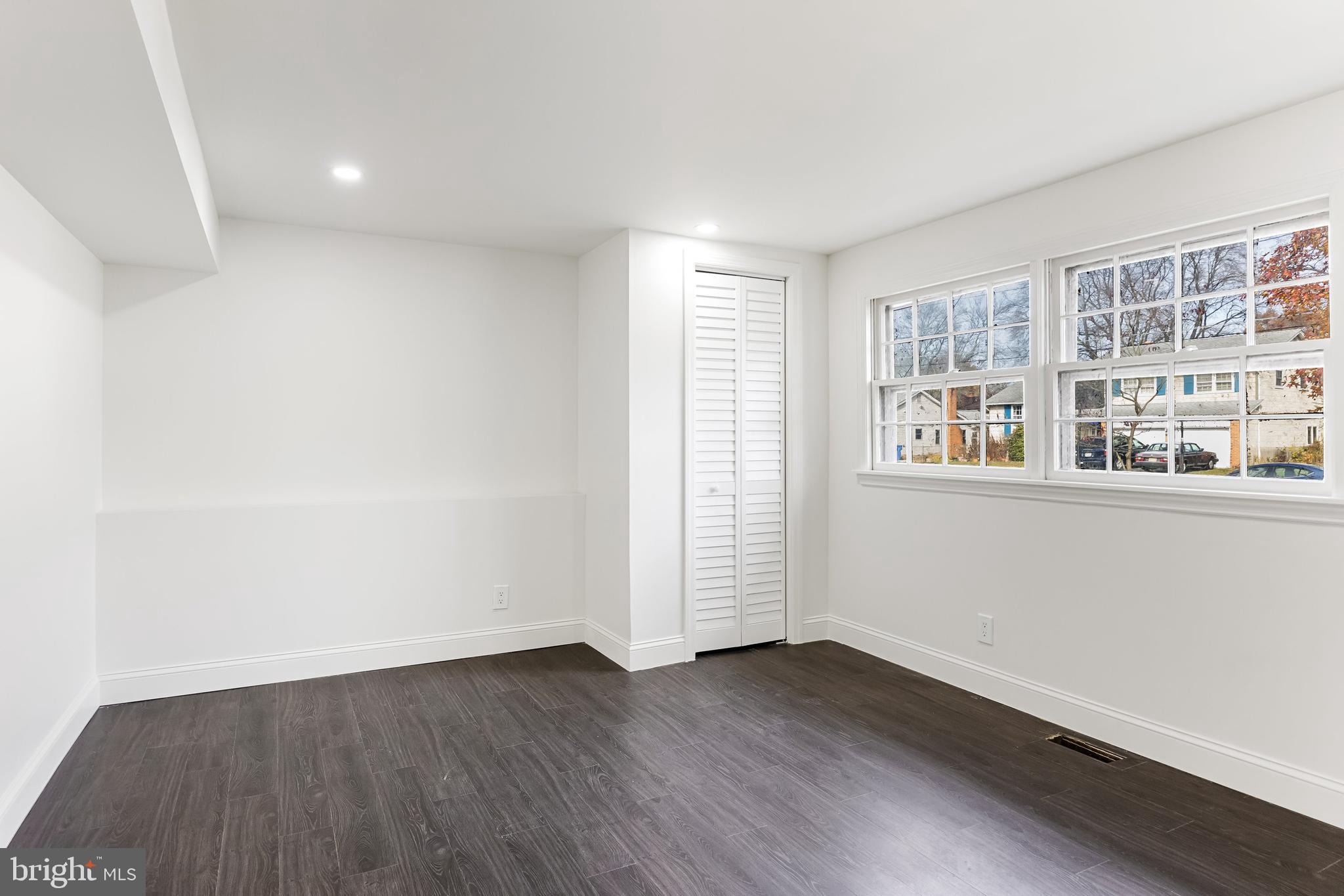 16 Cobblestone Road Cherry Hill, NJ 08003 - Photo 25 of 29