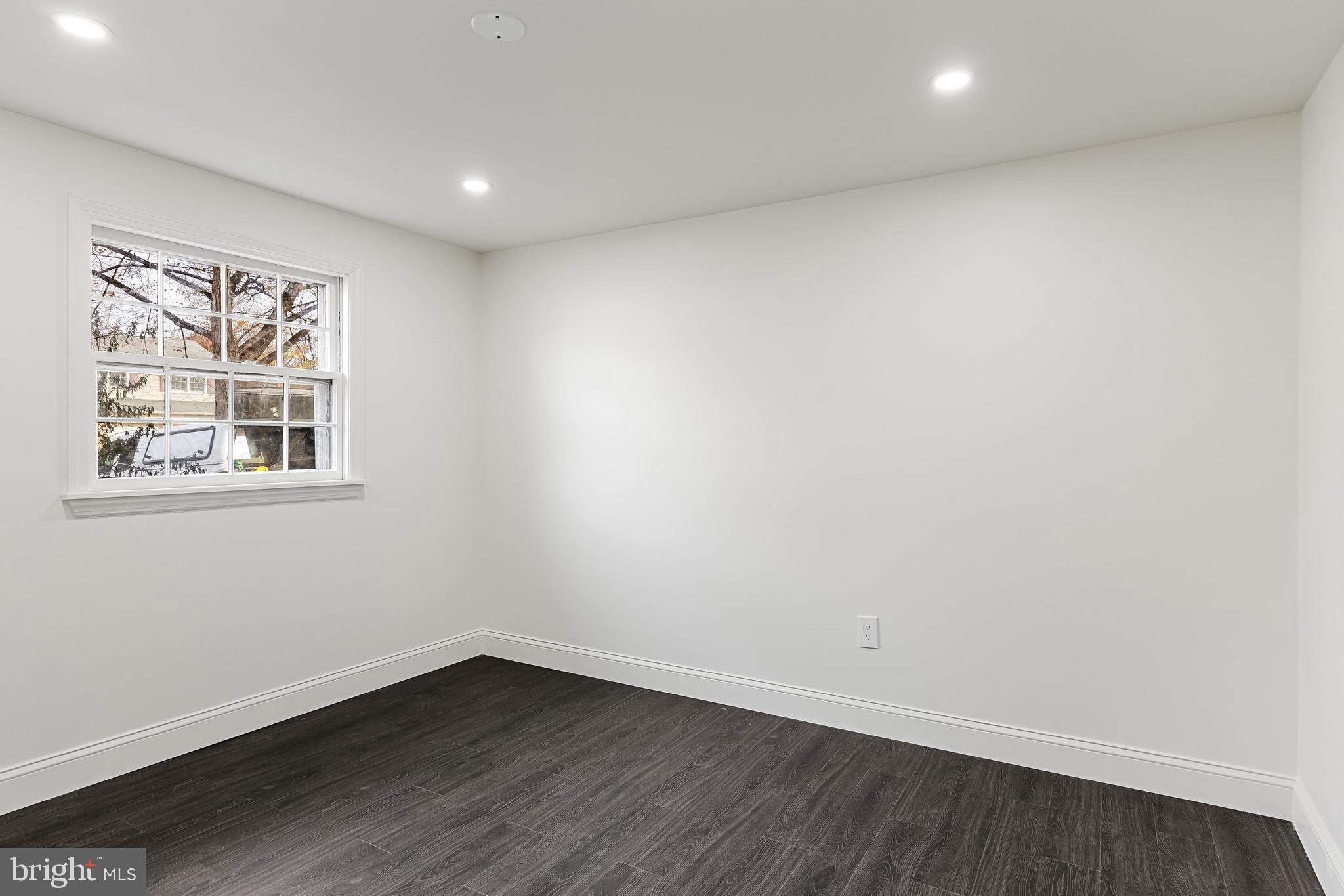 16 Cobblestone Road Cherry Hill, NJ 08003 - Photo 26 of 29