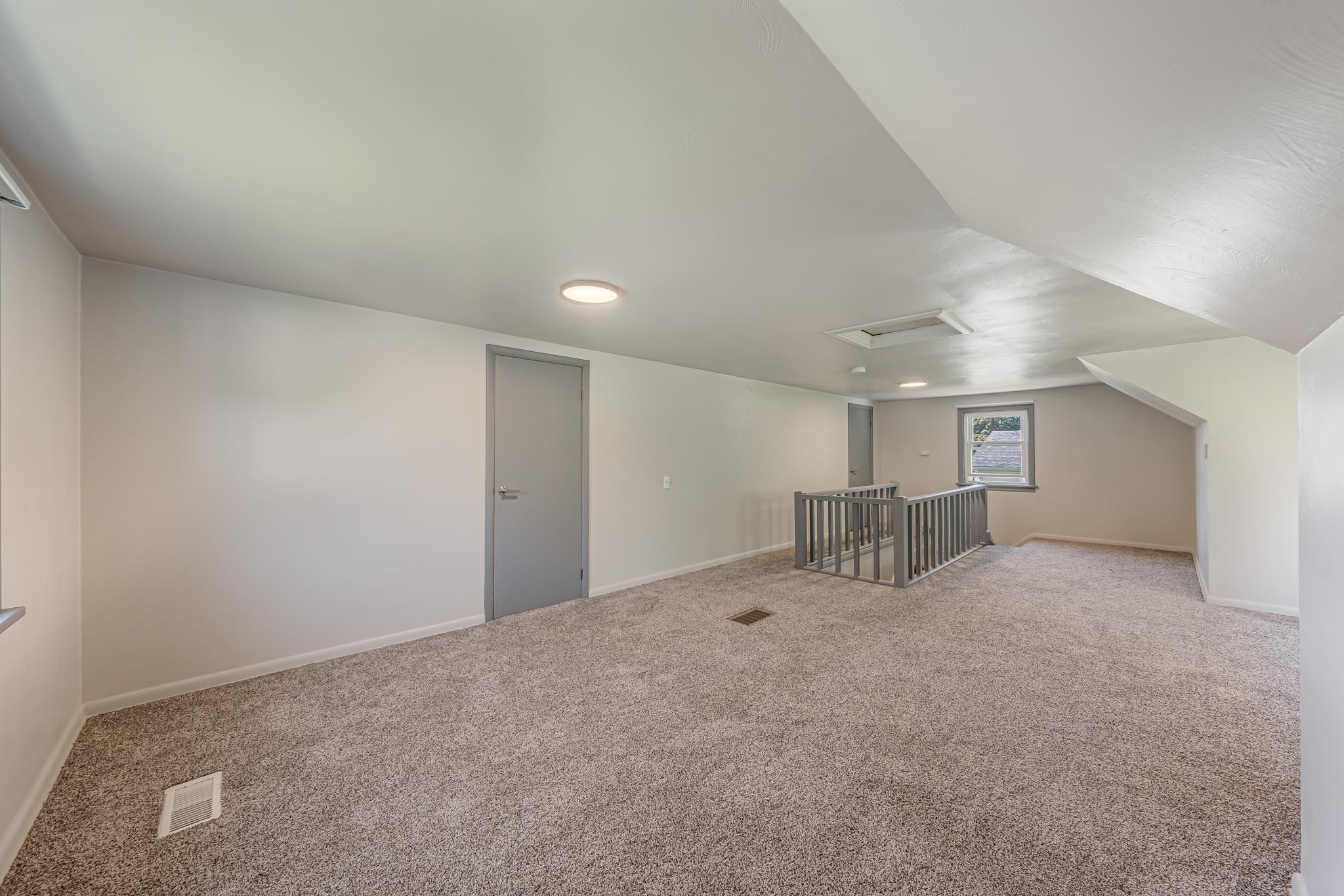 1406 South Ridge Road Green Bay, WI 54304 - Photo 18 of 34