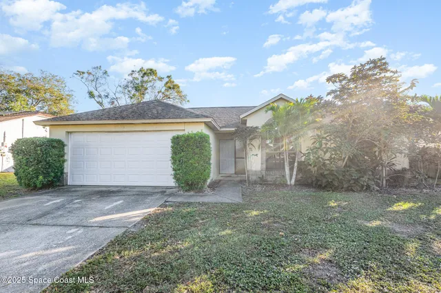 $2,100 | 869 Yorktowne Drive, Rockledge, FL 32955