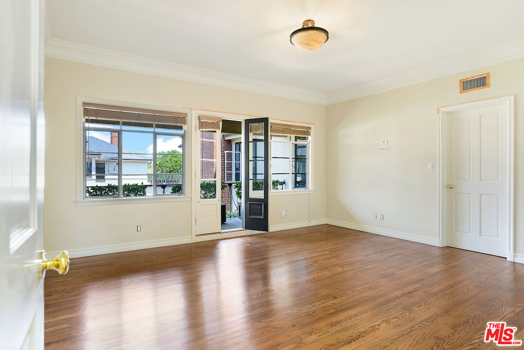 175 South Rodeo Drive Beverly Hills, CA 90212 - Photo 11 of 22