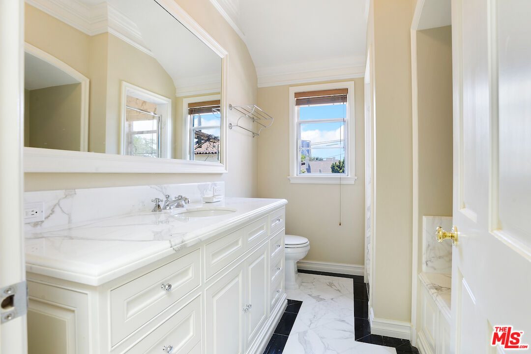 175 South Rodeo Drive Beverly Hills, CA 90212 - Photo 15 of 22