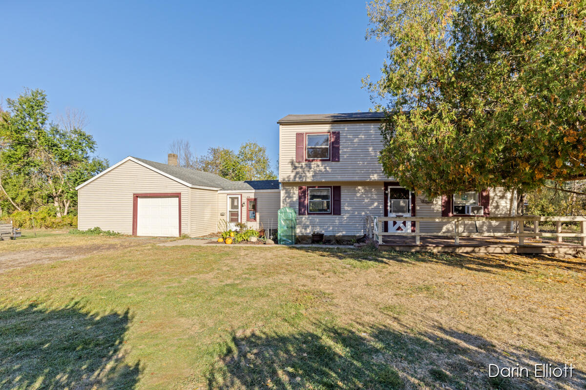 4701 East Riverside Drive Lyons, MI 48851 - Photo 1 of 34 IMG_1000