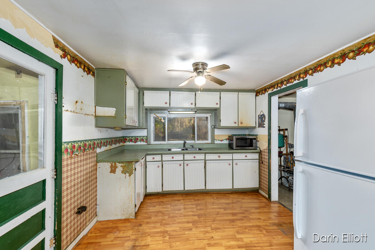 4701 East Riverside Drive Lyons, MI 48851 - Photo 12 of 34 IMG_1006