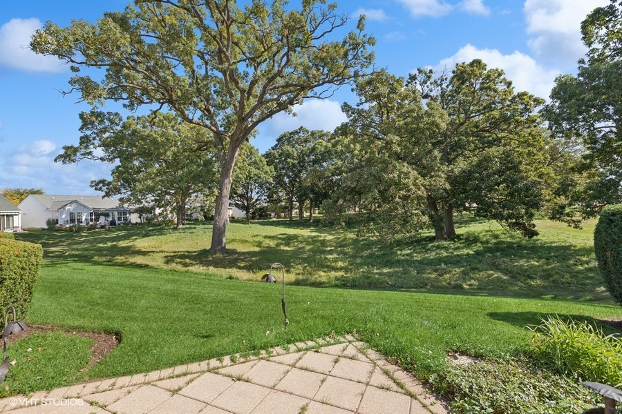 11932 Harrison Road Huntley, IL 60142 - Photo 19 of 22 Gallery Image 19