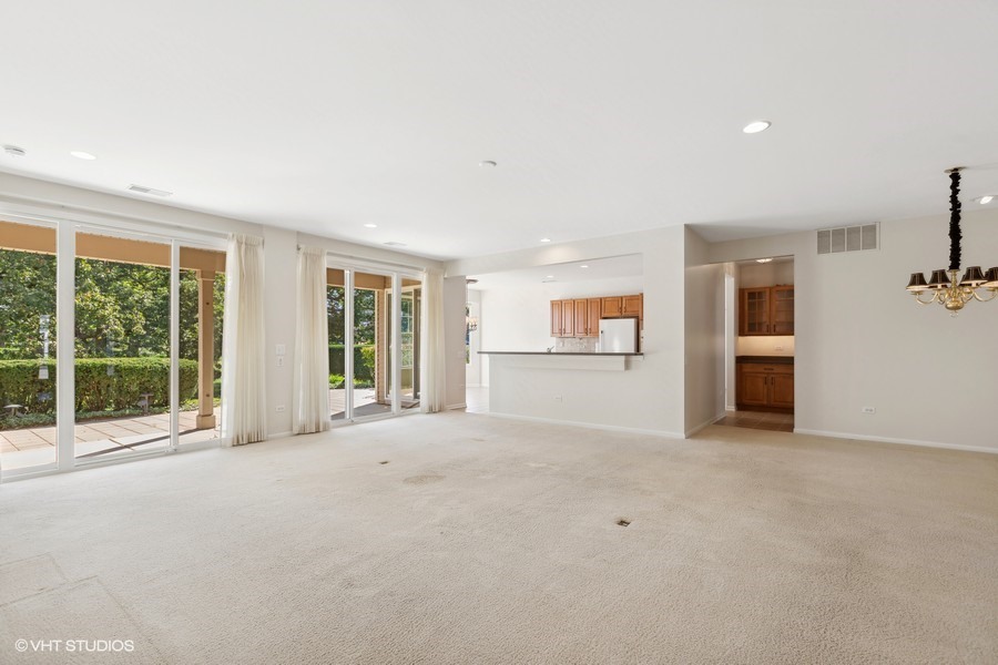 11932 Harrison Road Huntley, IL 60142 - Photo 5 of 22 Gallery Image 5