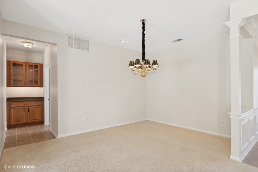11932 Harrison Road Huntley, IL 60142 - Photo 6 of 22 Gallery Image 6