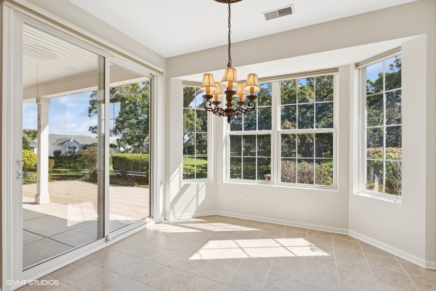 11932 Harrison Road Huntley, IL 60142 - Photo 8 of 22 Gallery Image 8